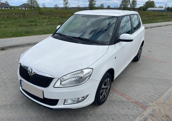 Skoda Fabia cena 18900 przebieg: 211000, rok produkcji 2014 z Nidzica małe 254